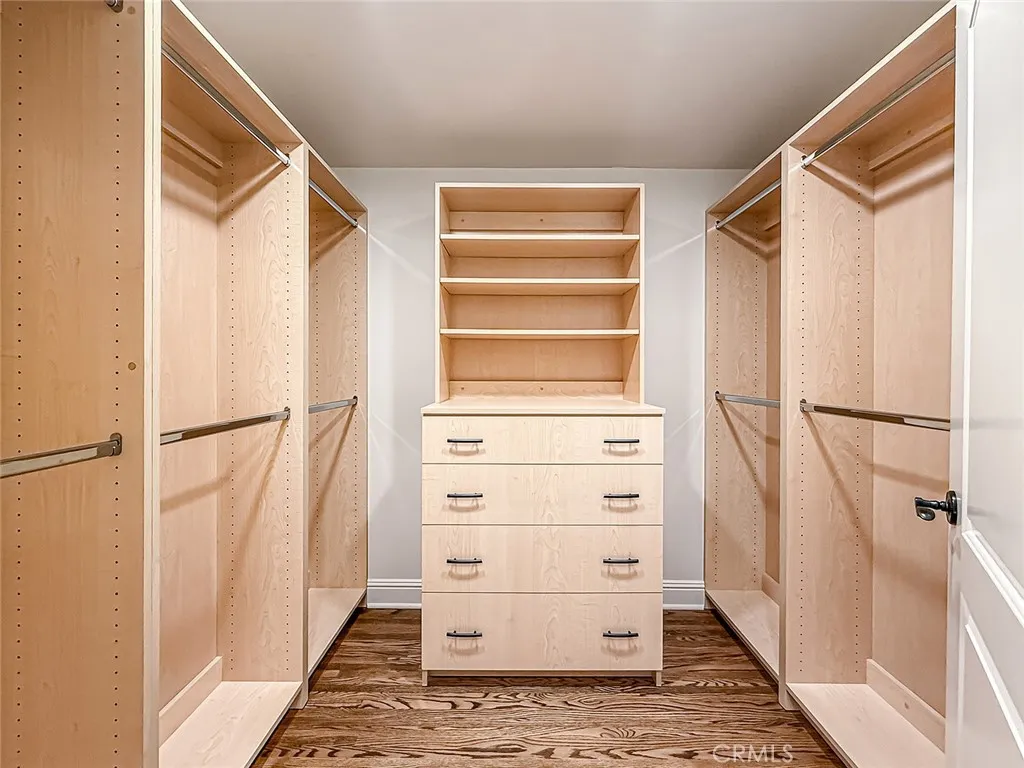 Additional image 41 of 15452 Varden, Sherman Oaks, CA 91403