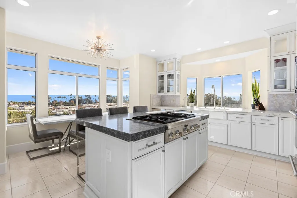 Additional image 11 of 25352 Village Rd, Dana Point, CA 92629