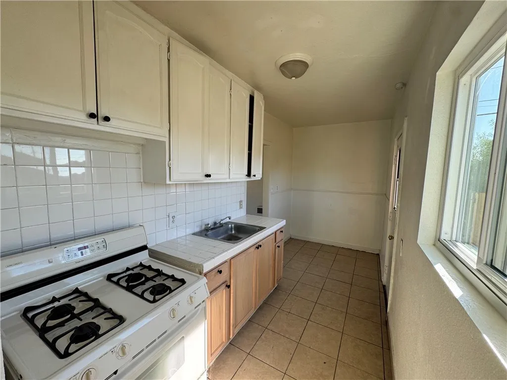 Additional image 8 of 14880 Randall Ave, Fontana, CA 92335