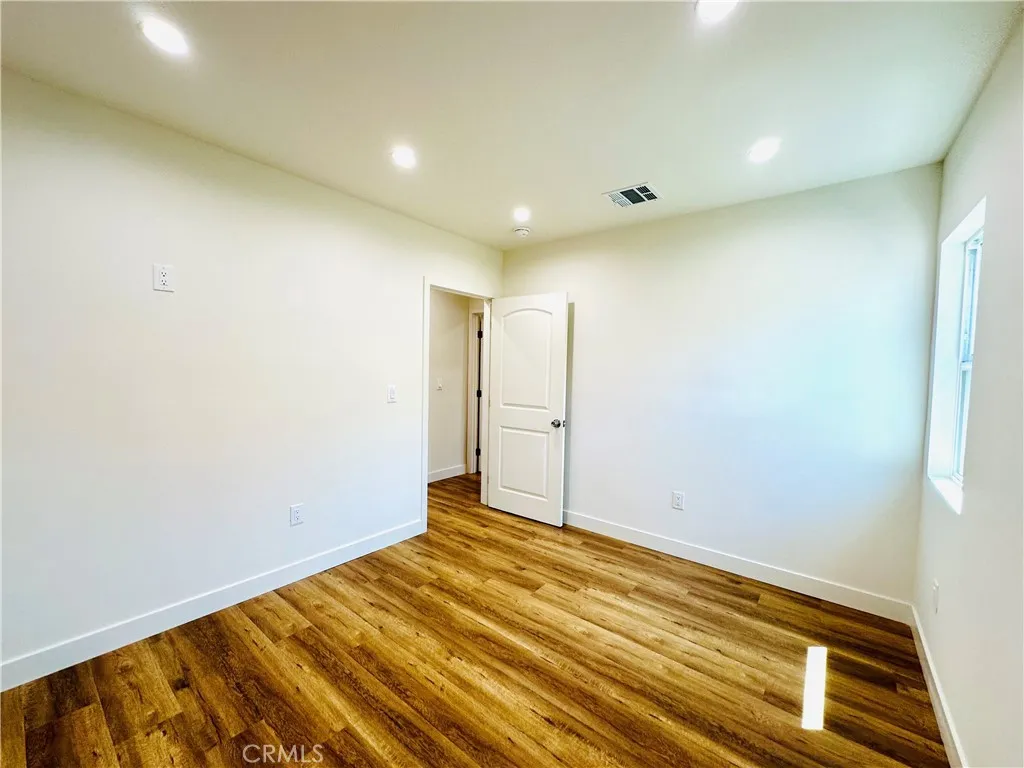 Additional image 29 of 11104 Oxnard St, North Hollywood, CA 91606