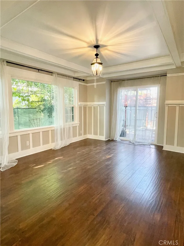 Additional image 31 of 220 Palm Pl, Pomona, CA 91767