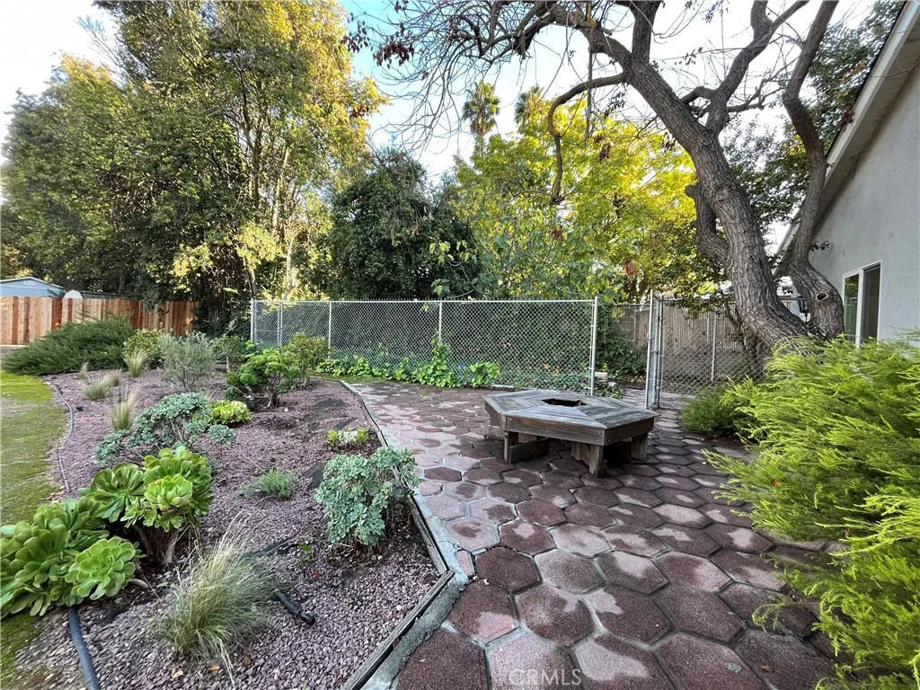 Additional image 30 of 5108 Serrania, Woodland Hills, CA 91364