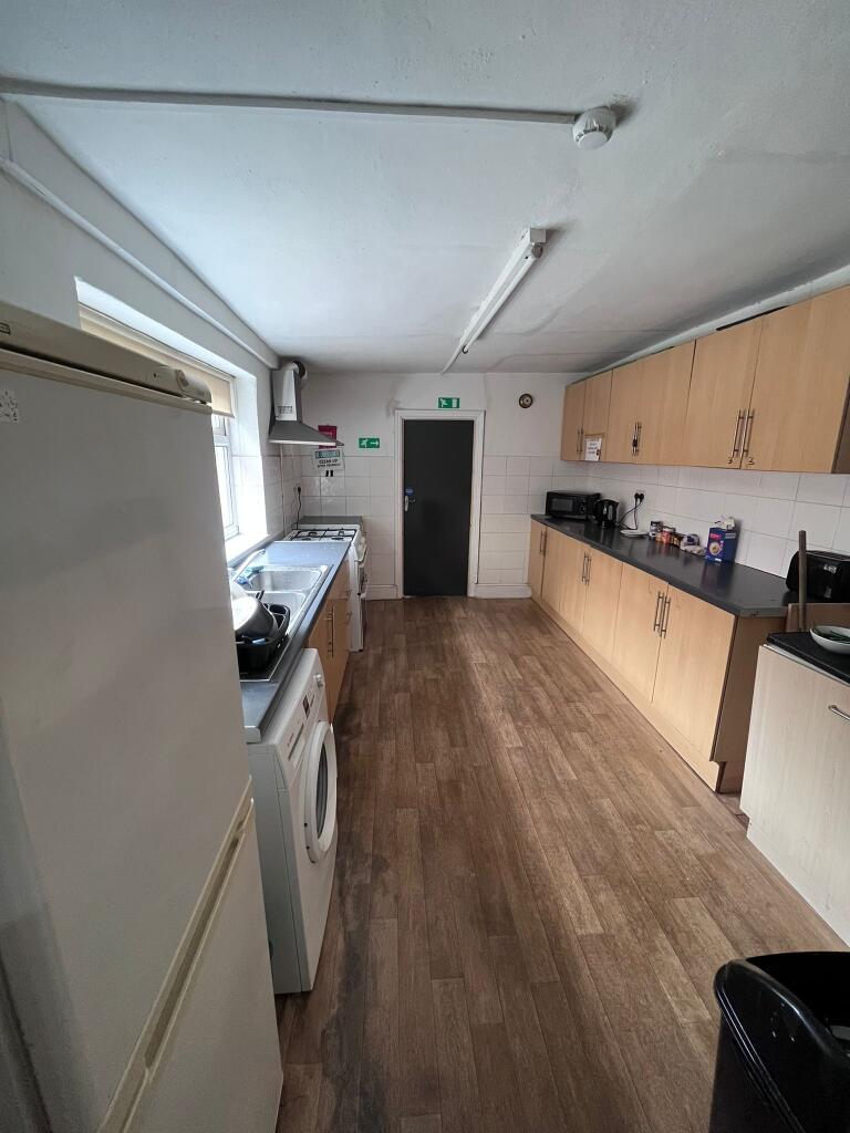 Additional image 2 of Double Room Available, Westfield Road, Kings Heath, B14