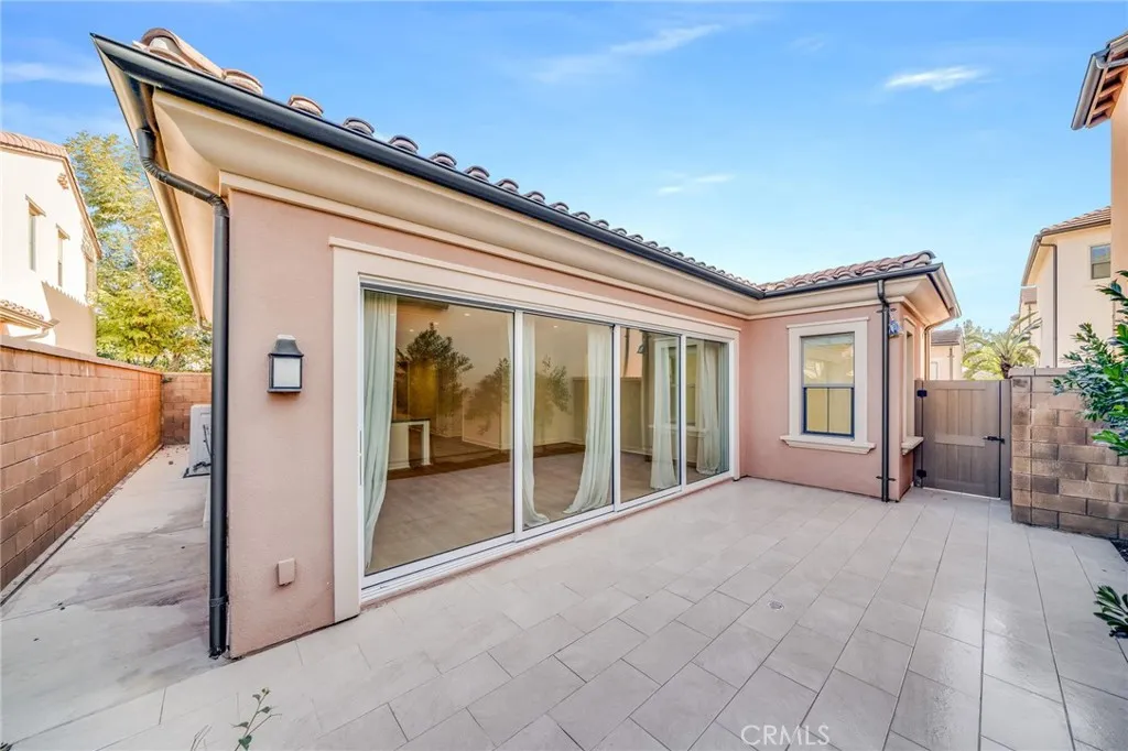 Additional image 64 of 64 Meander, Irvine, CA 92620