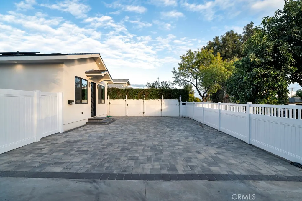 Additional image 4 of 17425 Los Alimos Unit 17423, Granada Hills, CA 91344