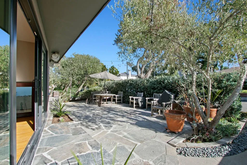 Additional image 46 of 313 Larkspur Ave, Corona Del Mar, CA 92625