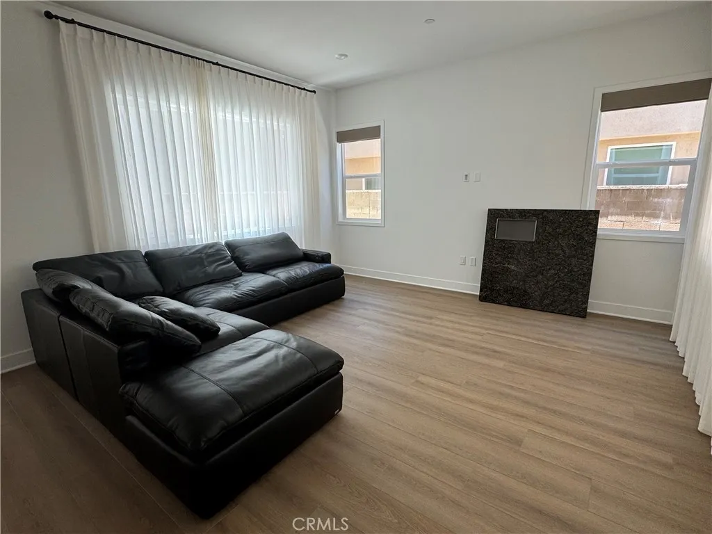 Additional image 3 of 228 Knot, Irvine, CA 92618