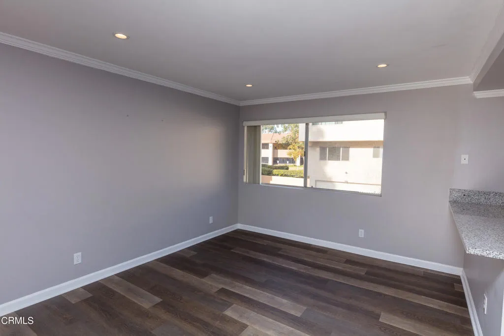 Additional image 32 of 677 County Square Drive Unit 59, Ventura, CA 93003