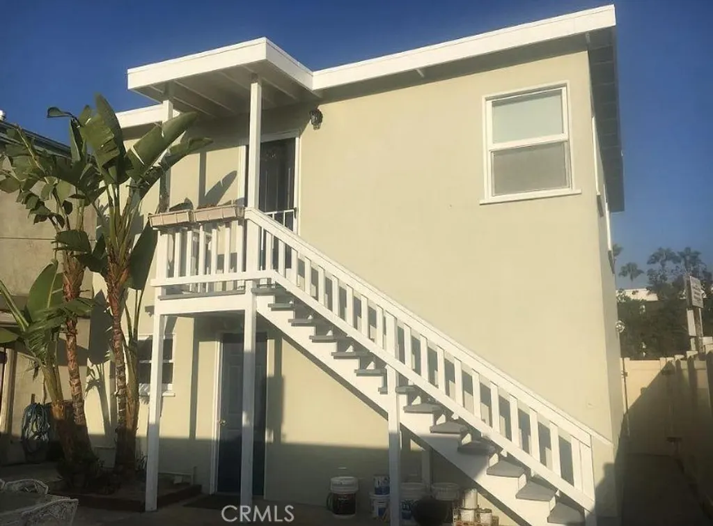 Additional image 3 of 522 Clubhouse Avenue Unit 1/2, Newport Beach, CA 92663