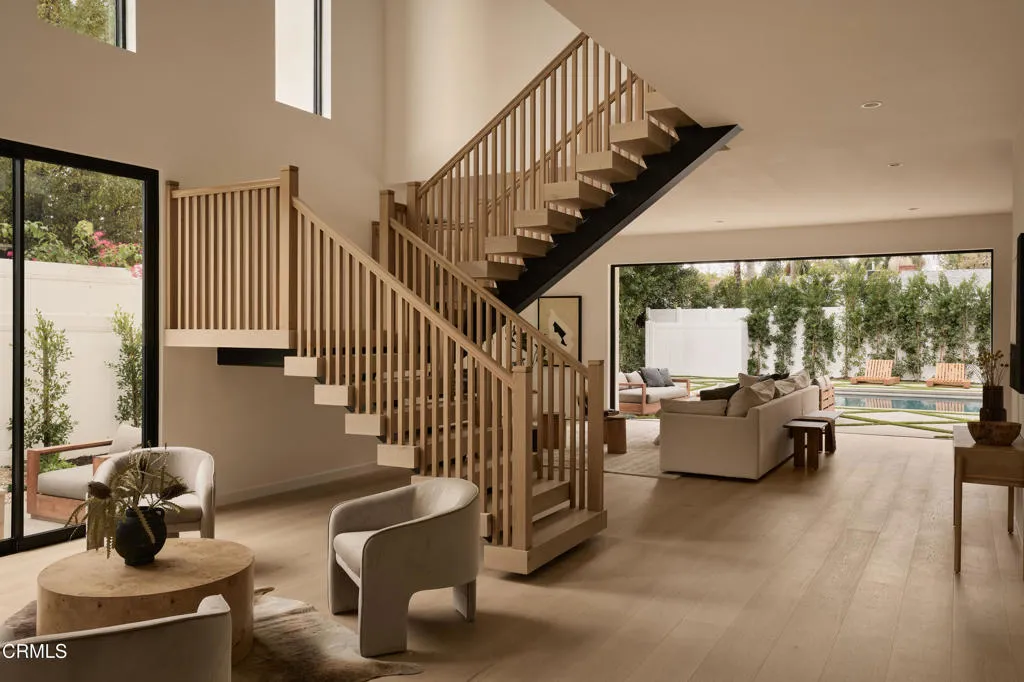 Additional image 3 of 11638 Kling Street, Los Angeles, CA 91602