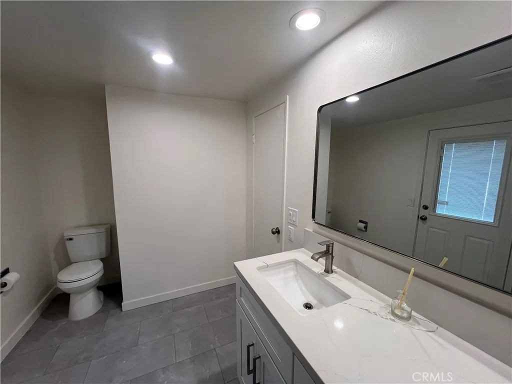 Additional image 9 of 16091 Gold Cir, Huntington Beach, CA 92647