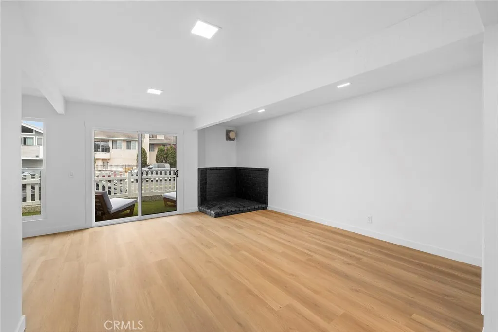 Additional image 44 of 421 E Balboa Blvd, Newport Beach, CA 92661