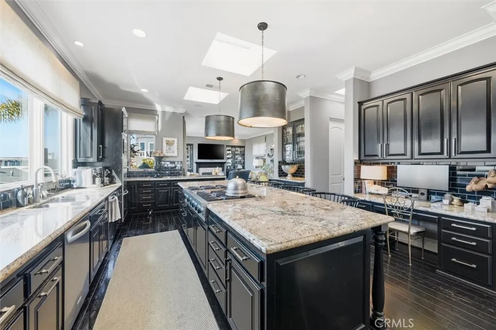 Additional image 49 of 633 12th Street, Manhattan Beach, CA 90266