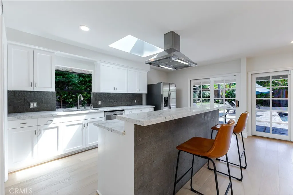 Additional image 39 of 11500 Dona Cecilia Drive, Studio City, CA 91604