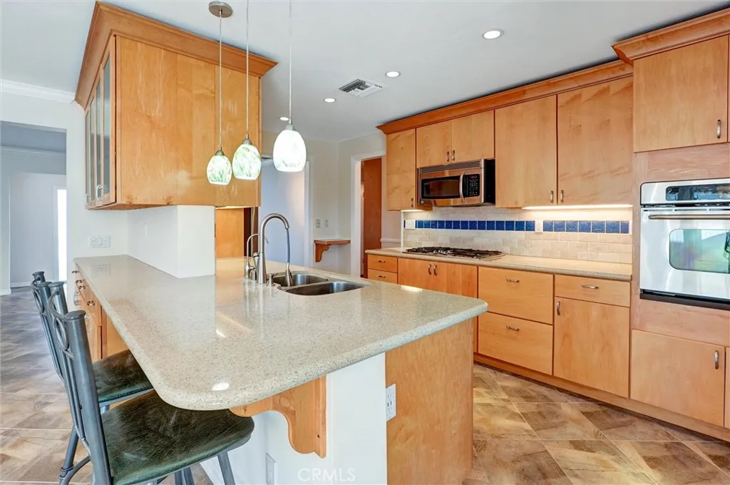 Additional image 43 of 17068 Celtic St, Granada Hills, CA 91344