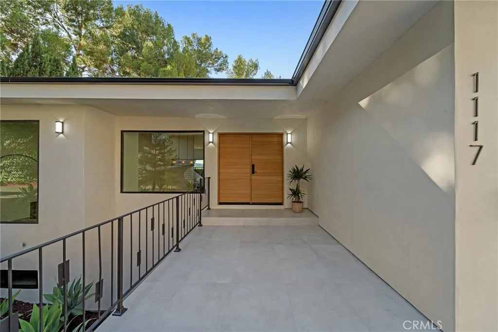 Additional image 4 of 1117 Oberlin Drive, Glendale, CA 91205
