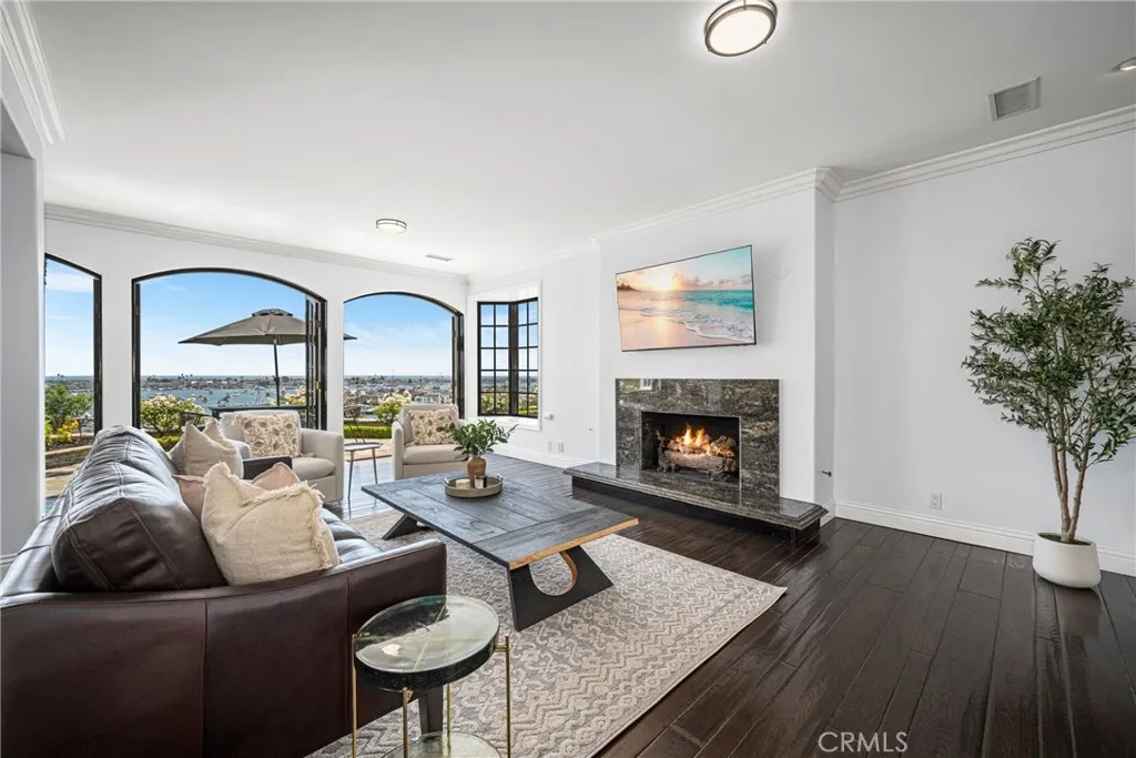 Additional image 56 of 1541 Dolphin Ter, Corona Del Mar, CA 92625