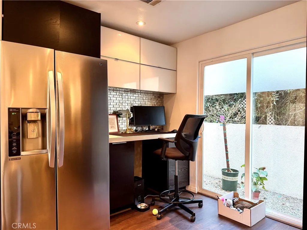 Additional image 8 of 1424 26th St Unit 2, Santa Monica, CA 90404