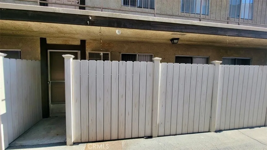 Additional image 14 of 14817 Sylvan Street Unit 3, Van Nuys, CA 91411