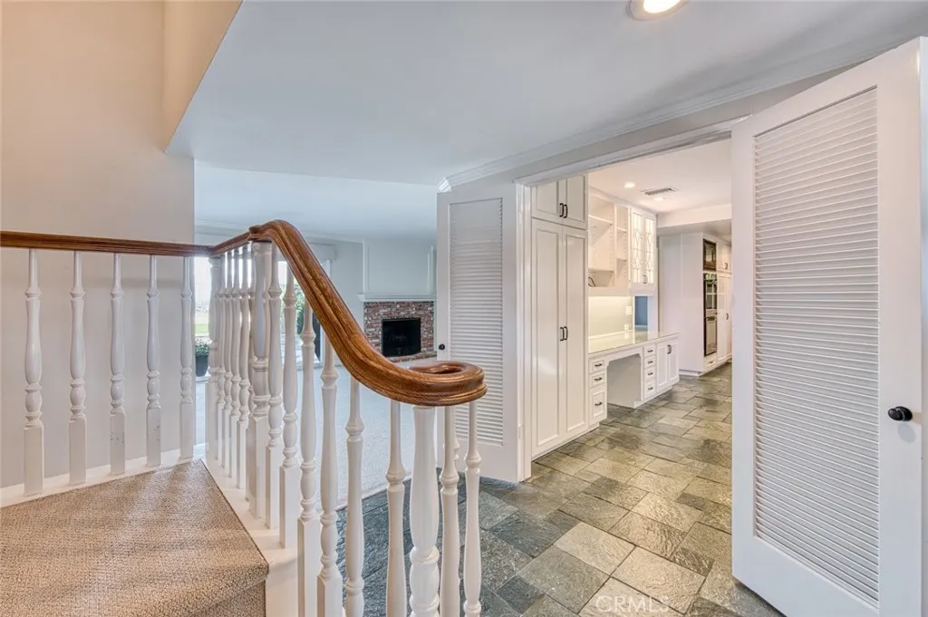 Additional image 47 of 2641 Alta Vista Dr, Newport Beach, CA 92660