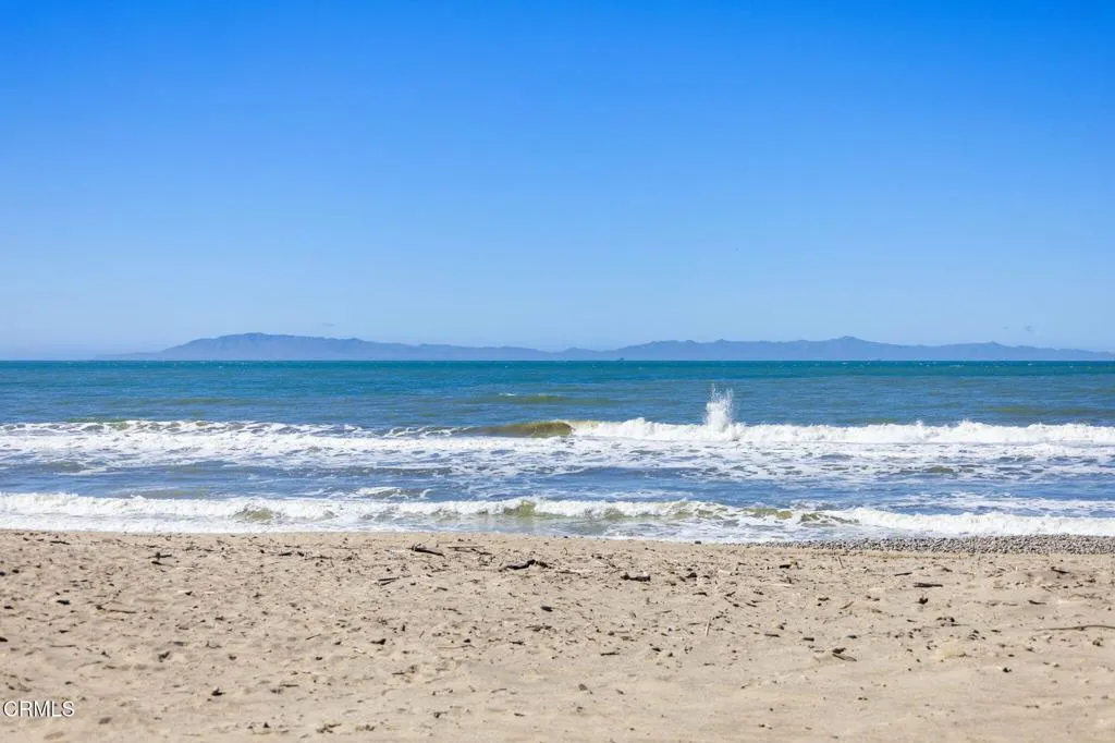 Additional image 6 of 1081 Brockton Lane Unit B, Ventura, CA 93001