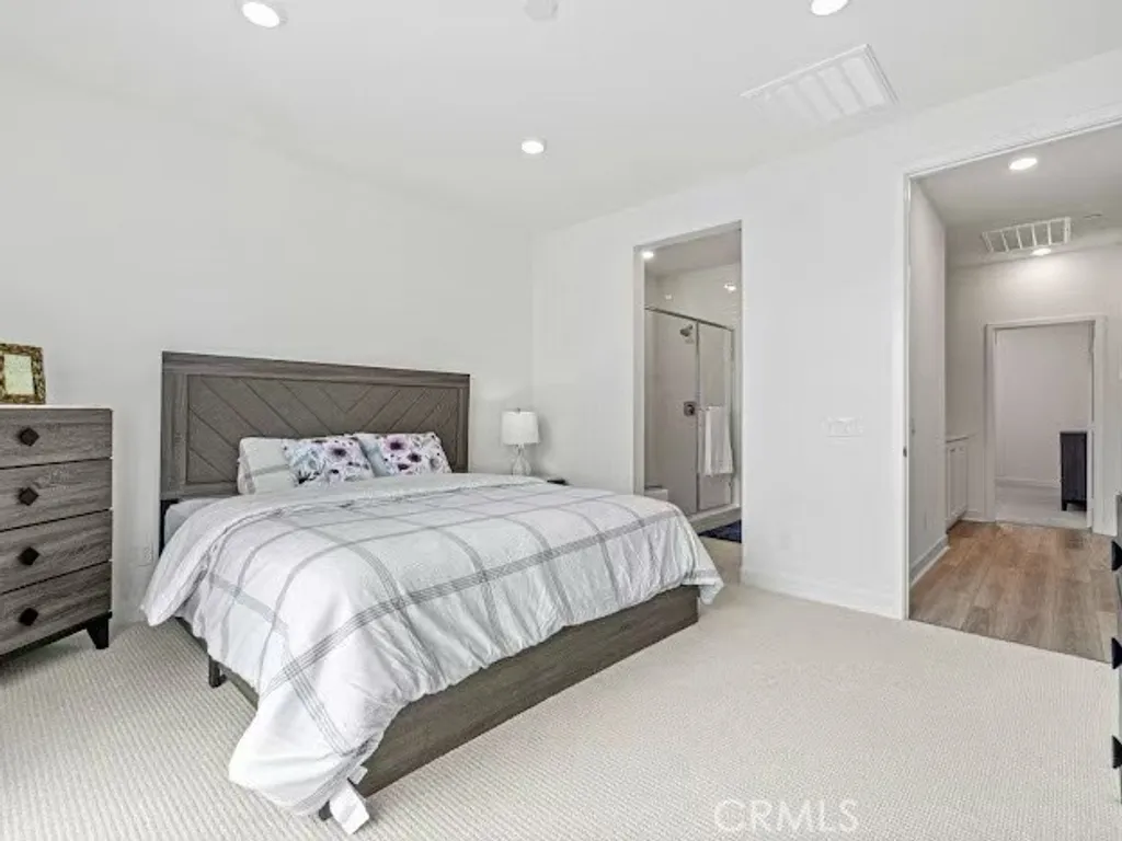 Additional image 16 of 352 Tank, Irvine, CA 92618