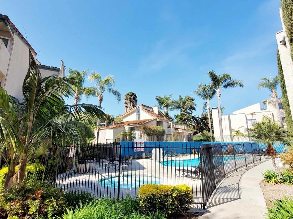 Additional image 4 of 2625 Pirineos Way Unit 329, Carlsbad, CA 92009