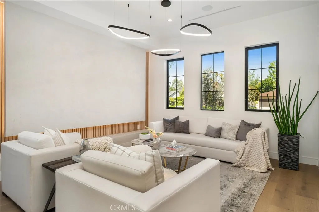 Additional image 39 of 4919 Mammoth Avenue, Sherman Oaks, CA 91423