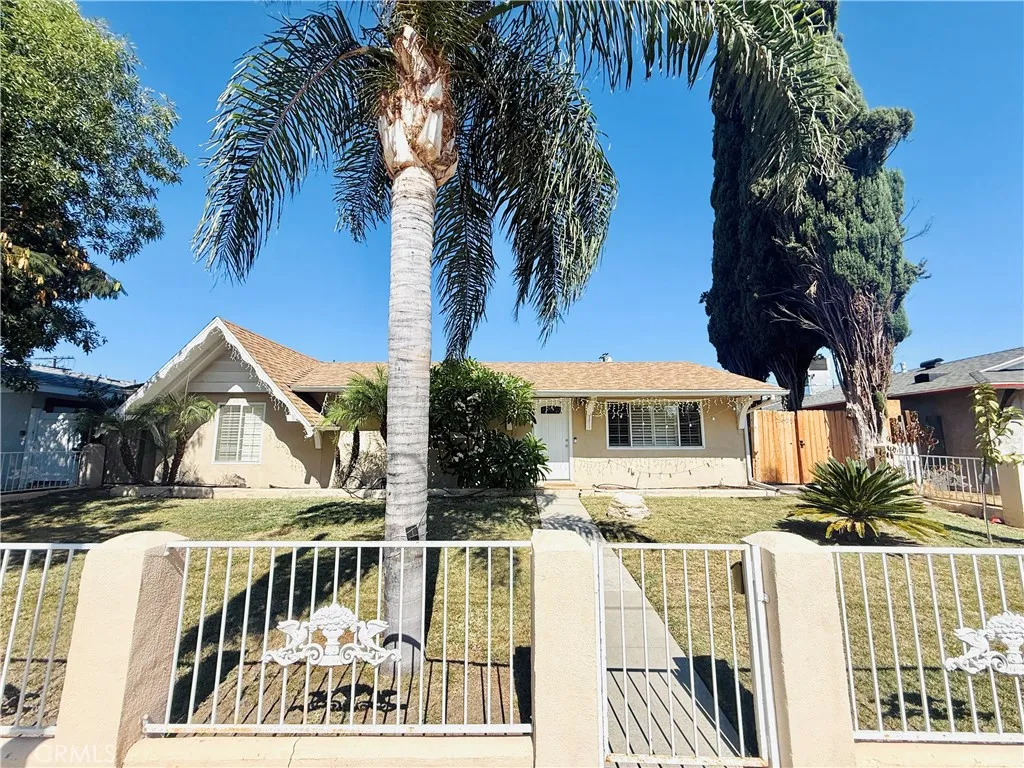 Additional image 3 of 23823 Victory Blvd, West Hills, CA 91307