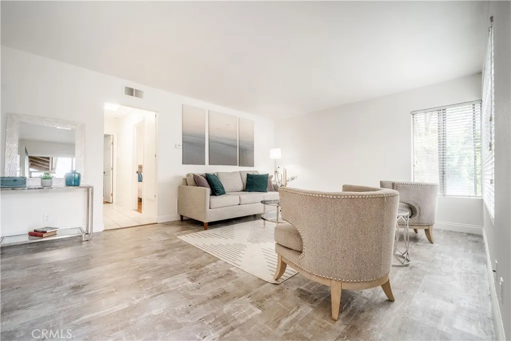 Additional image 3 of 46 Echo Run, Irvine, CA 92614