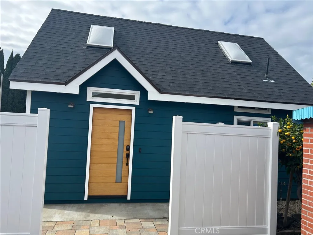 1009 S Laramie St Unit B, Anaheim, CA 92806