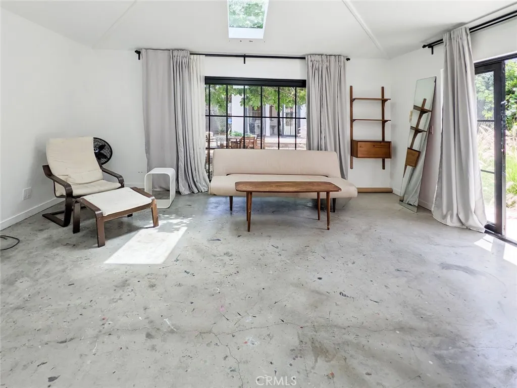 Additional image 46 of 1113 Amoroso Place, Venice, CA 90291