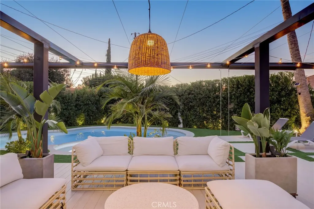 Additional image 138 of 8161 Encino Avenue, Northridge, CA 91325