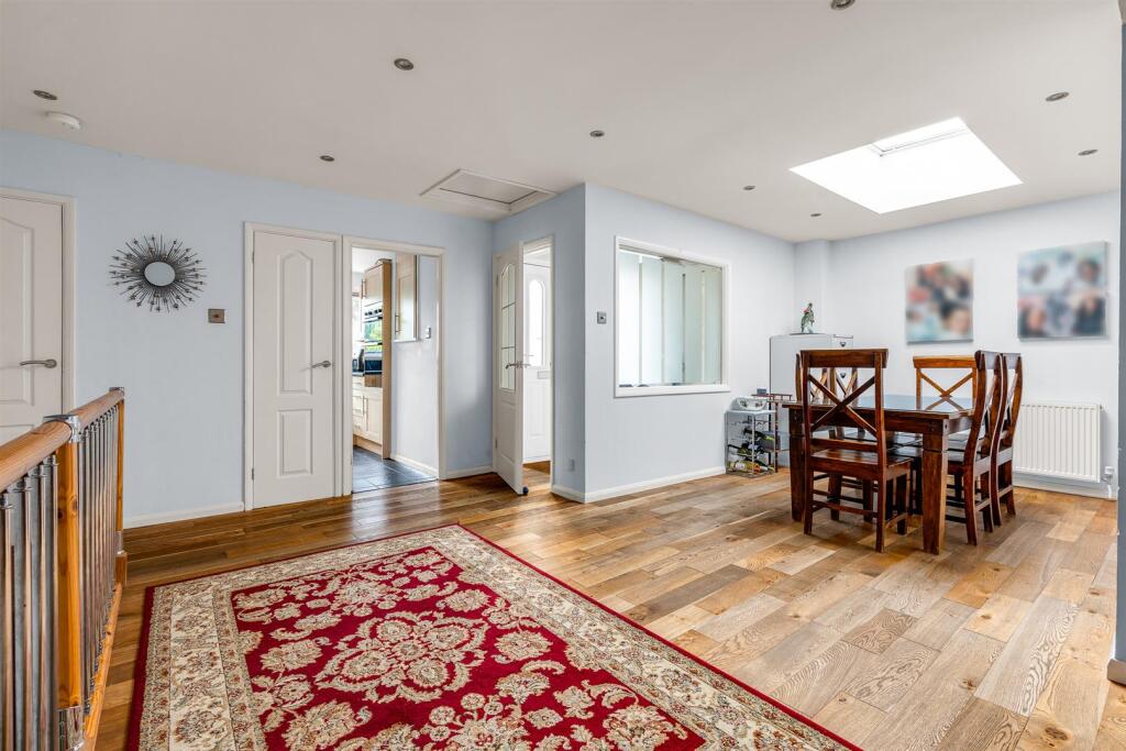 Additional image 10 of The Chase, Welwyn