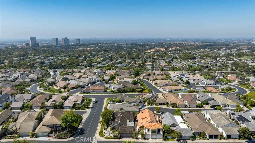 Additional image 92 of 2001 Yacht Resolute, Newport Beach, CA 92660