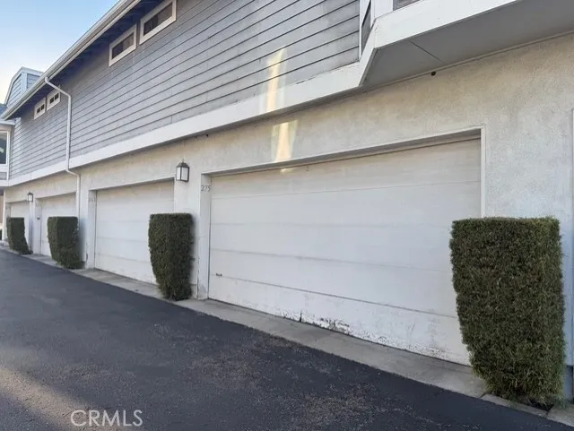 Additional image 20 of 79 Huntington, Irvine, CA 92620