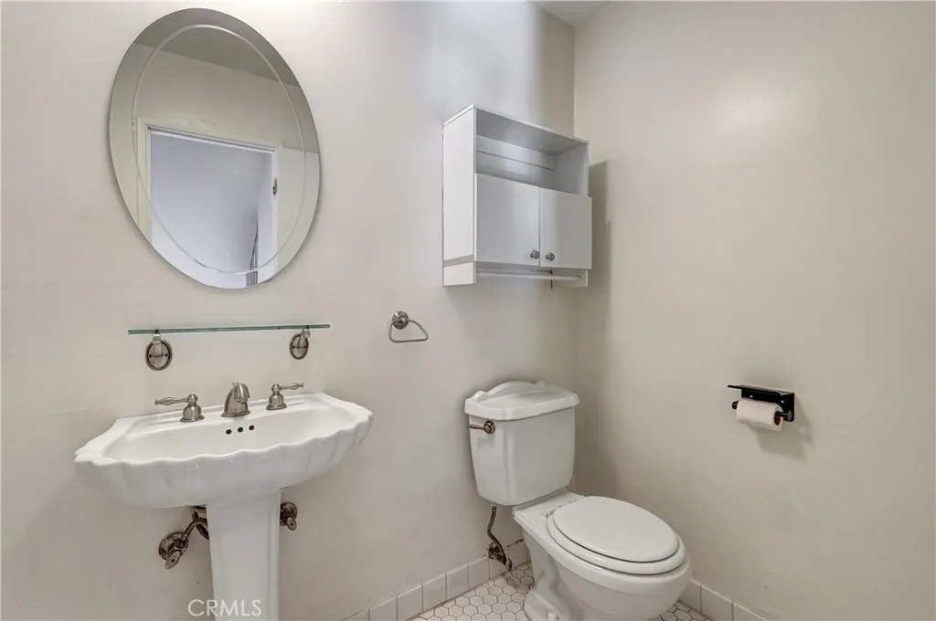 Additional image 7 of 1711 Grismer Ave, Burbank, CA 91504