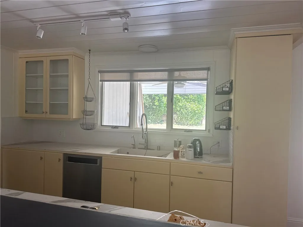 Additional image 7 of 724 N Refugio Road, Santa Ynez, CA 93460