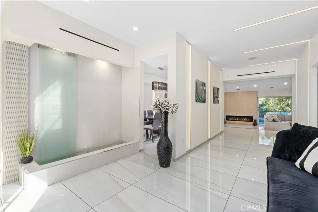 Additional image 4 of 22 Round Up Rd, Bell Canyon, CA 91307