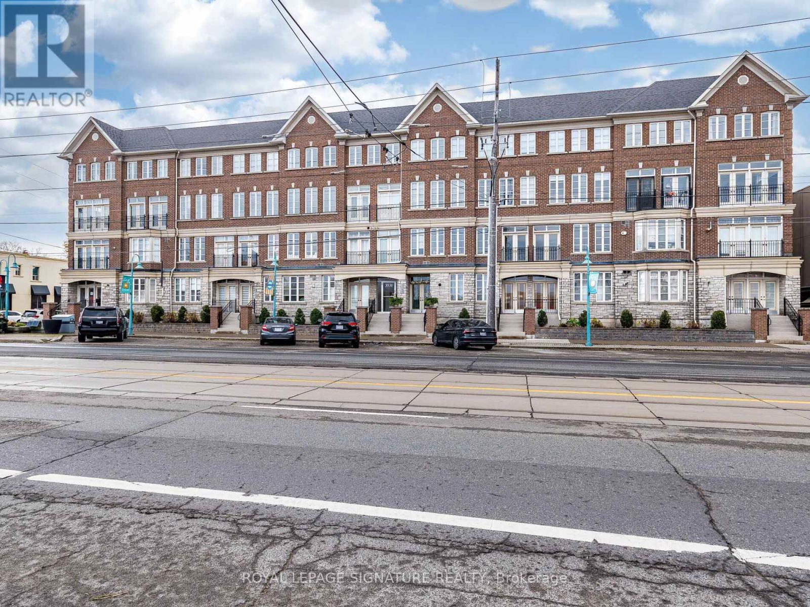 Property image for 202 - 3531 LAKE SHORE BOULEVARD|Toronto (Long Branch), Ontario M8W1P4