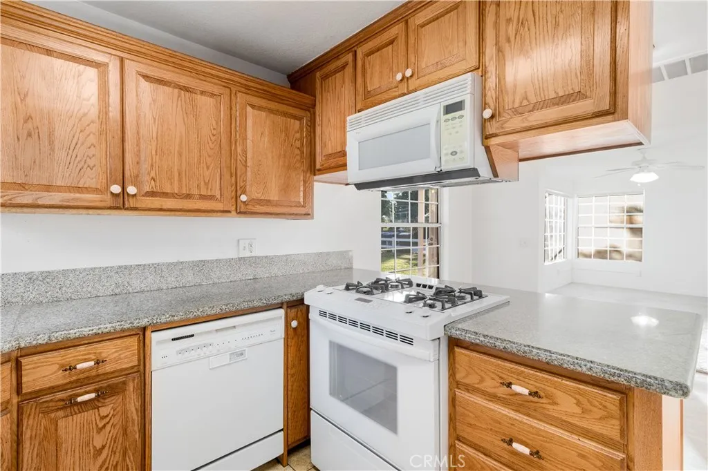 Additional image 110 of 2572 Harrison St, Riverside, CA 92503