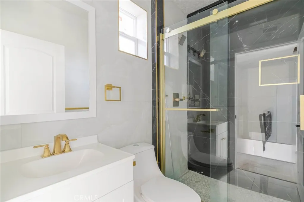 Additional image 18 of 17426 Roscoe Boulevard, Northridge, CA 91325