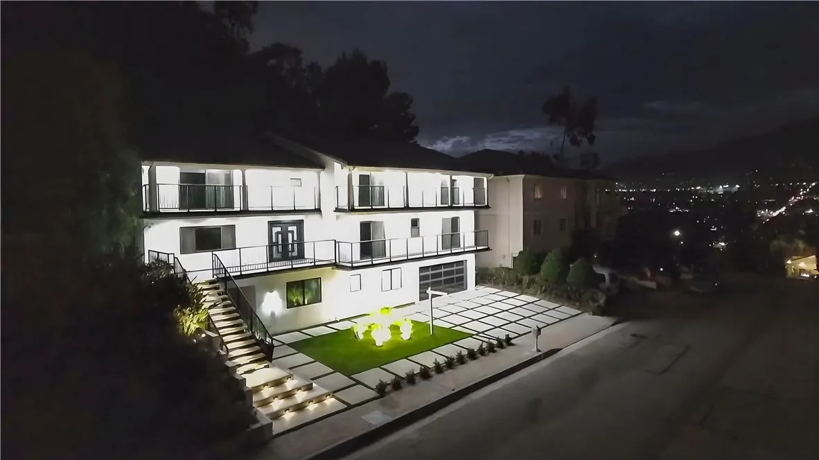 Additional image 50 of 3381 Oakmont View Dr, Glendale, CA 91208