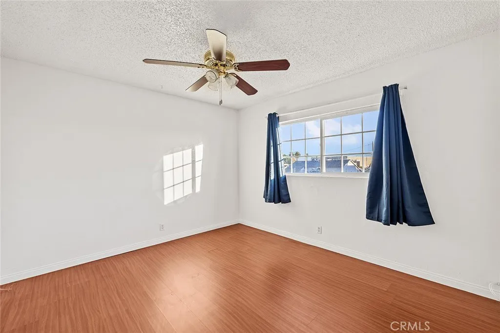 Additional image 31 of 330 W Laurel Street Unit C, Compton, CA 90220