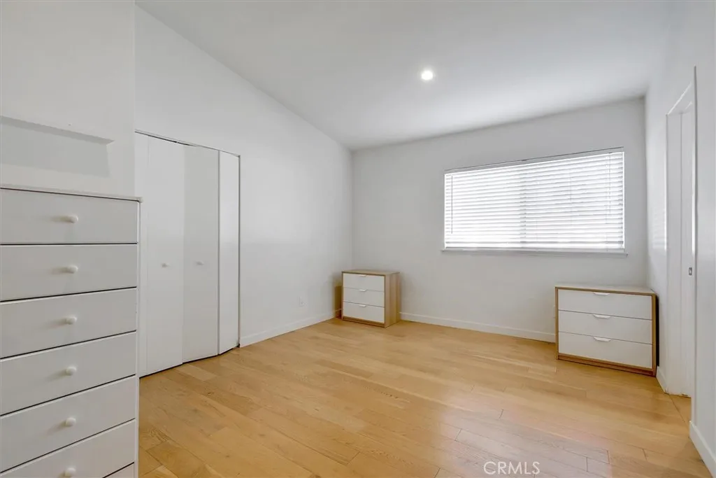 Additional image 104 of 24216 Calvert Street, Woodland Hills, CA 91367