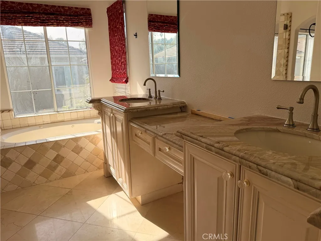 Additional image 88 of 6 Mulholland Court, Mission Viejo, CA 92692