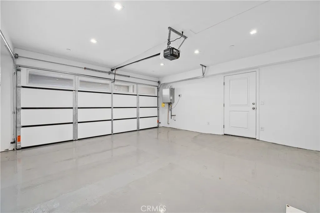 Additional image 24 of 121 39th Street Unit B, Newport Beach, CA 92663