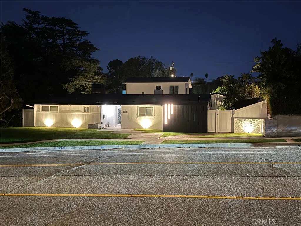 Additional image 27 of 20300 Oxnard, Woodland Hills, CA 91367