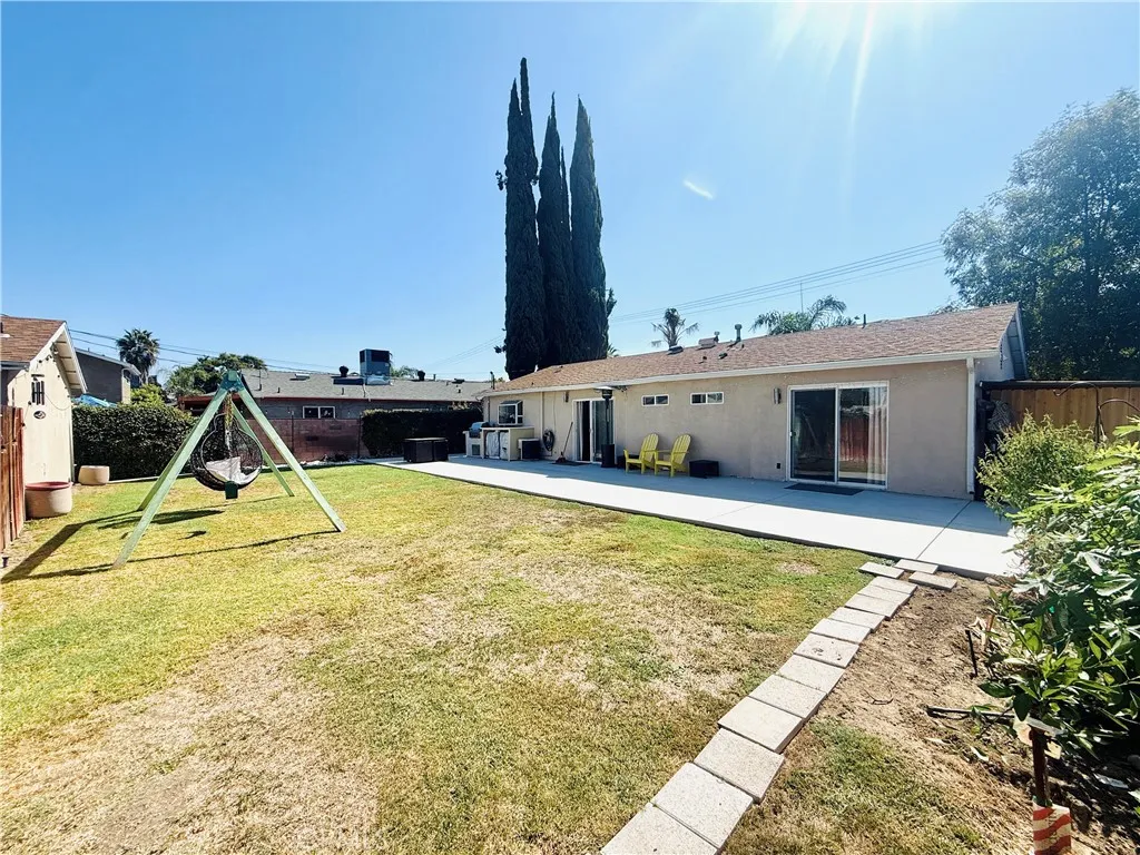 Additional image 14 of 23823 Victory Blvd, West Hills, CA 91307