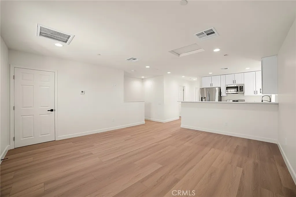 Additional image 8 of 302 W Congress Street, Colton, CA 92324